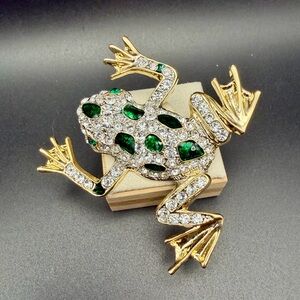 Gold and Green Frog Brooch with Crystals